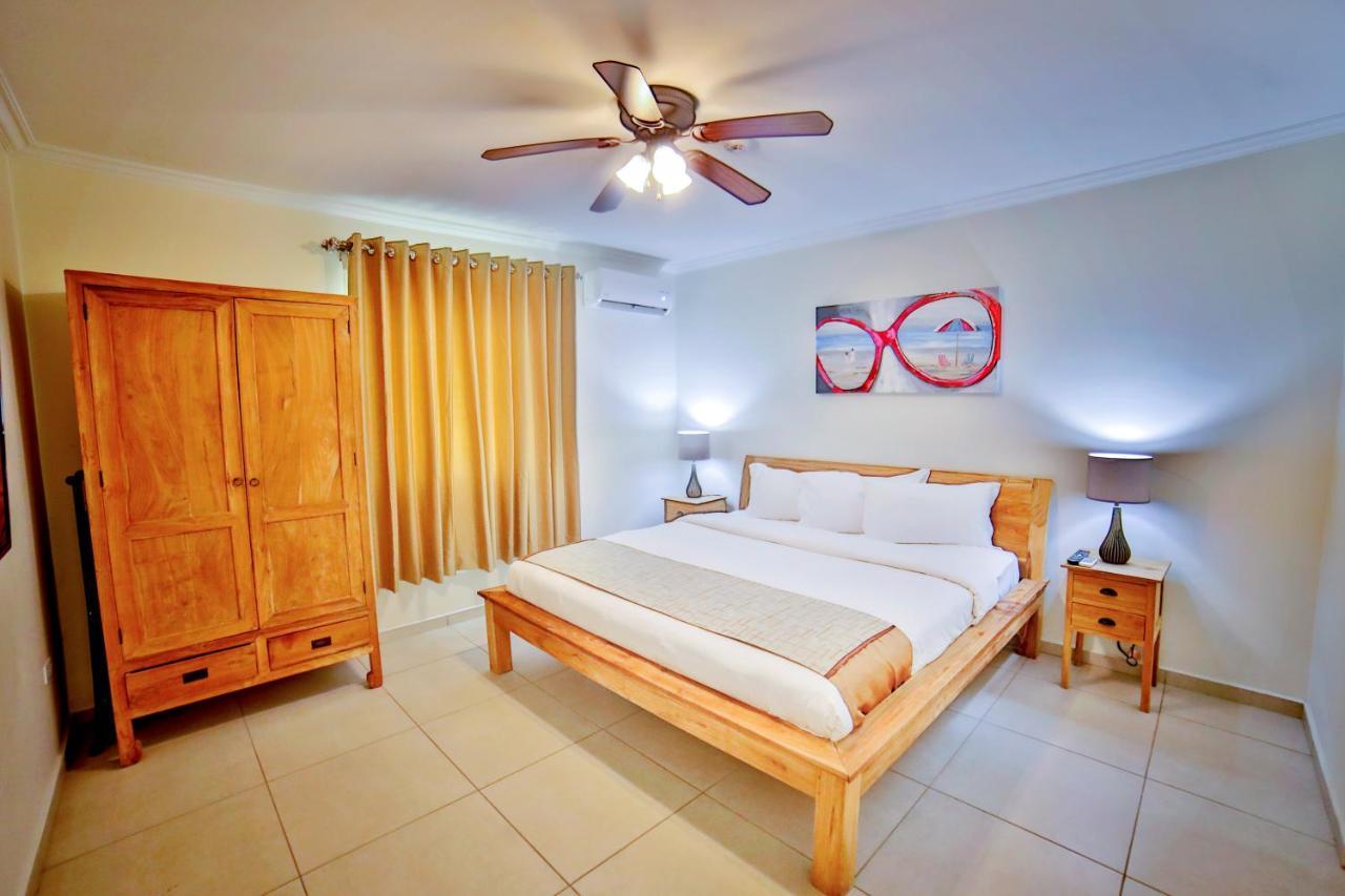 Pearl Aruba Condos Palm Beach Екстер'єр фото